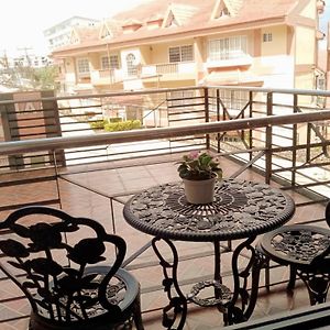 3 Pax Studio Foggy Cold Breeze,Condo In Gardenville Hotel